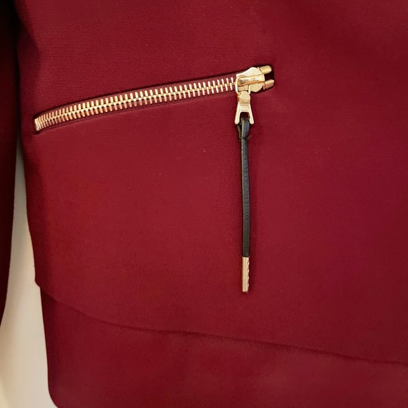 Sandro Blazer in Burgundy with Gold Hardware - Picture 4 of 6